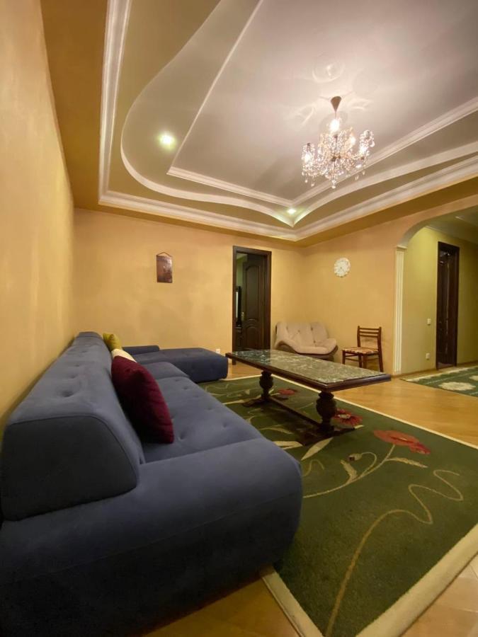 Appartments In บาทูมิ ภายนอก รูปภาพ